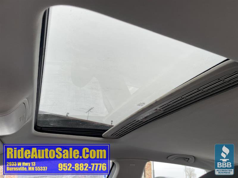 Used 2010 Volkswagen Golf 2-Door image 30