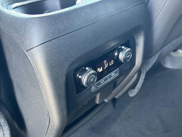 New 2025 GMC Acadia Elevation image 25
