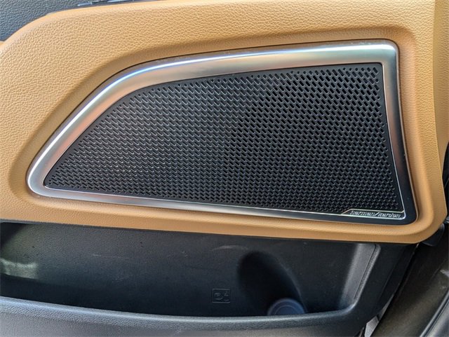 Used 2022 Kia Telluride SX w/ Towing Package image 32