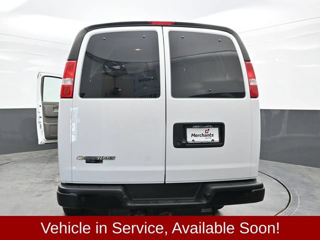 Used 2024 Chevrolet Express 3500 LS RWD image 44