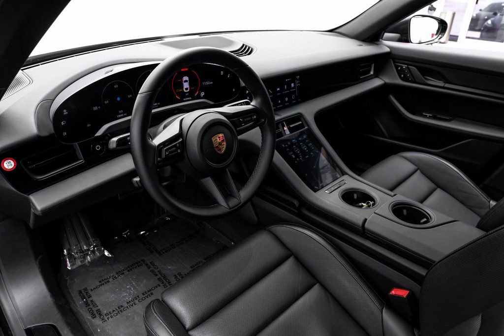 Used 2023 Porsche Taycan w/ Premium Package image 3