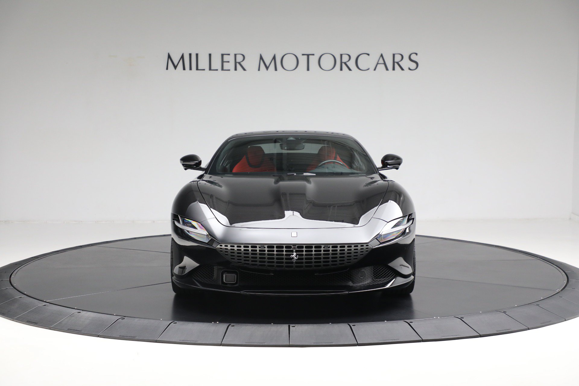 Certified 2022 Ferrari Roma RWD image 12