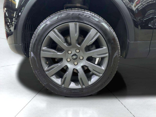 Used 2017 Land Rover Discovery HSE image 69