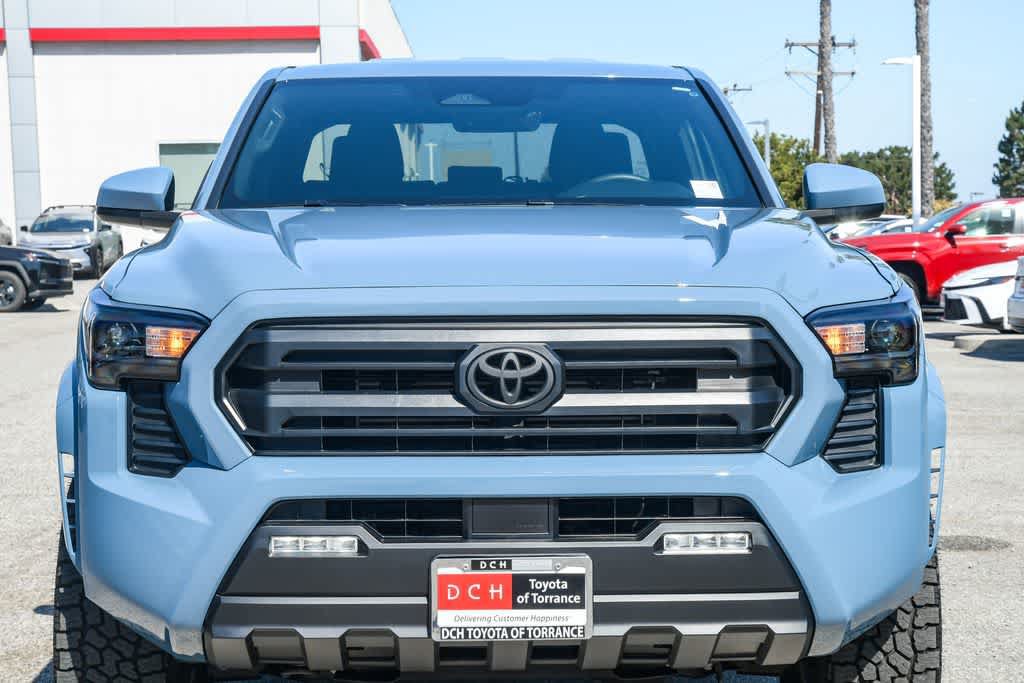 Used 2026 Toyota Tacoma SR5 AWD/4WD image 5