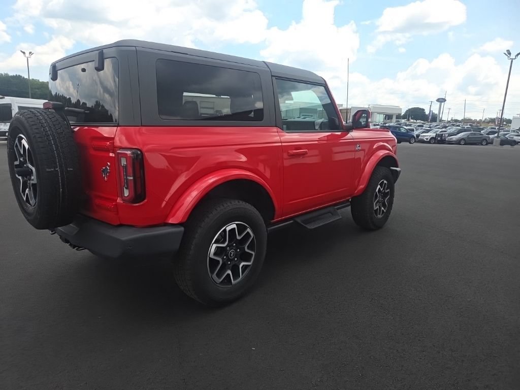 Certified 2023 Ford Bronco Outer Banks AWD/4WD image 12