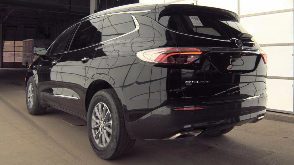 Used 2023 Buick Enclave Essence w/ LPO, Floor Liner Package AWD/4WD image 4