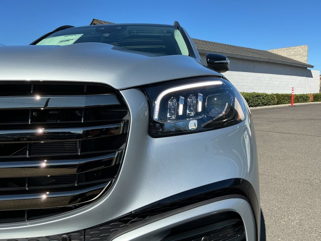 New 2026 Mercedes-Benz GLS 450 4MATIC image 3