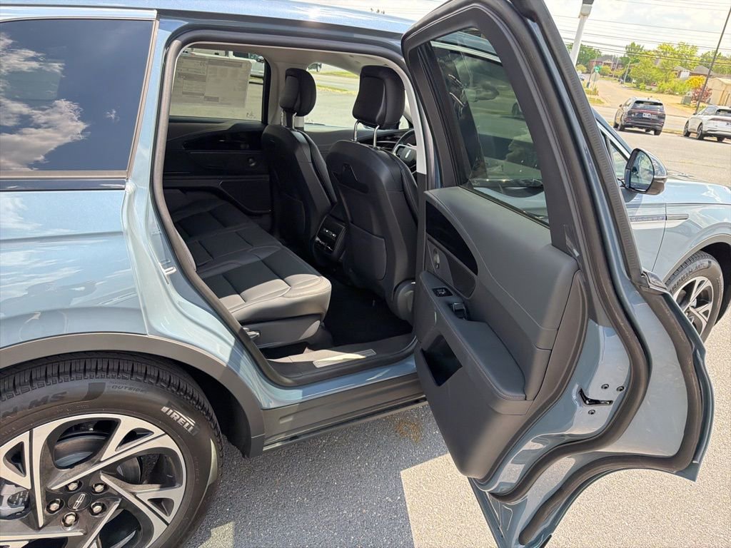 New 2026 Lincoln Nautilus Premier w/ Equipment Group 102A AWD/4WD image 20