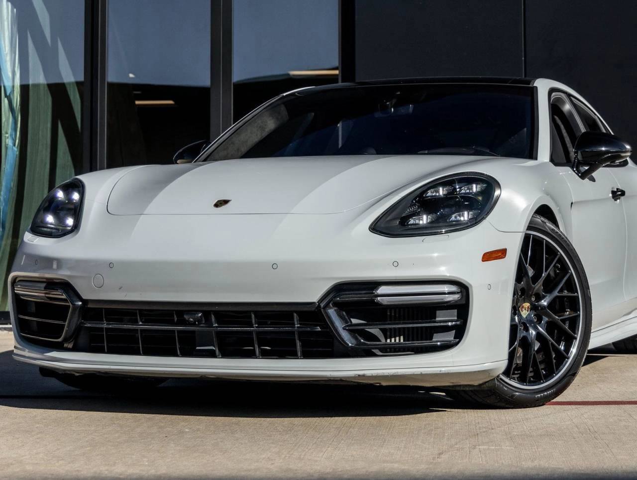 Used 2020 Porsche Panamera GTS image 53