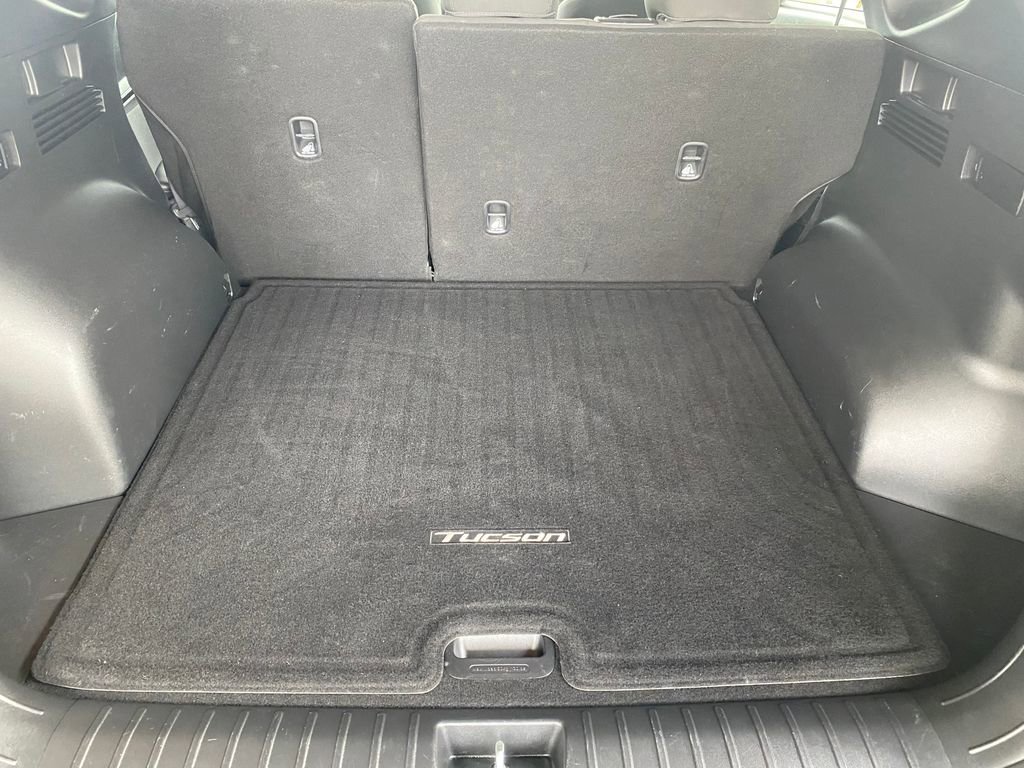 Certified 2022 Hyundai Tucson SEL w/ Convenience Package FWD image 11
