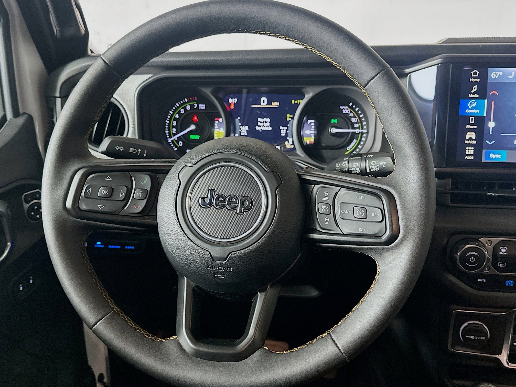 Used 2024 Jeep Wrangler Sport S w/ Convenience Group image 17