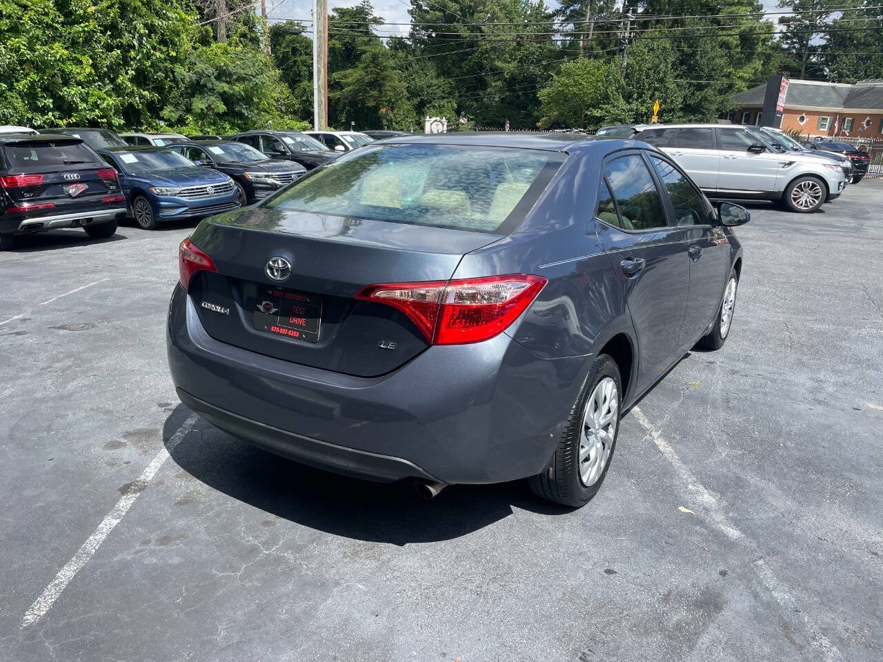 Used 2017 Toyota Corolla LE FWD image 6