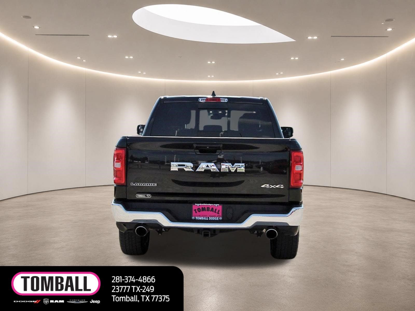 Used 2025 RAM 1500 Laramie AWD/4WD image 6