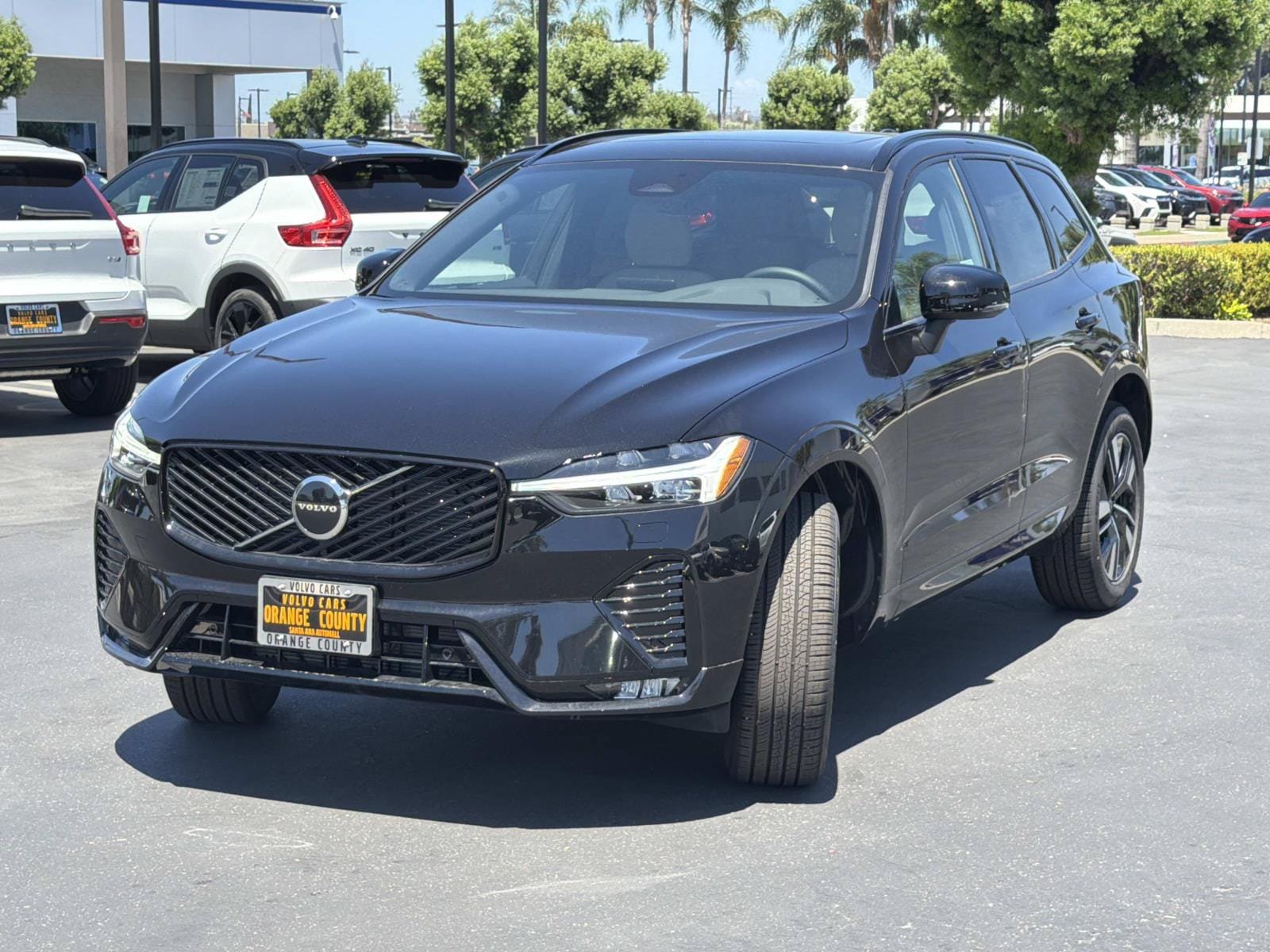 New 2026 Volvo XC60 B5 Core w/ Climate Package AWD/4WD image 3