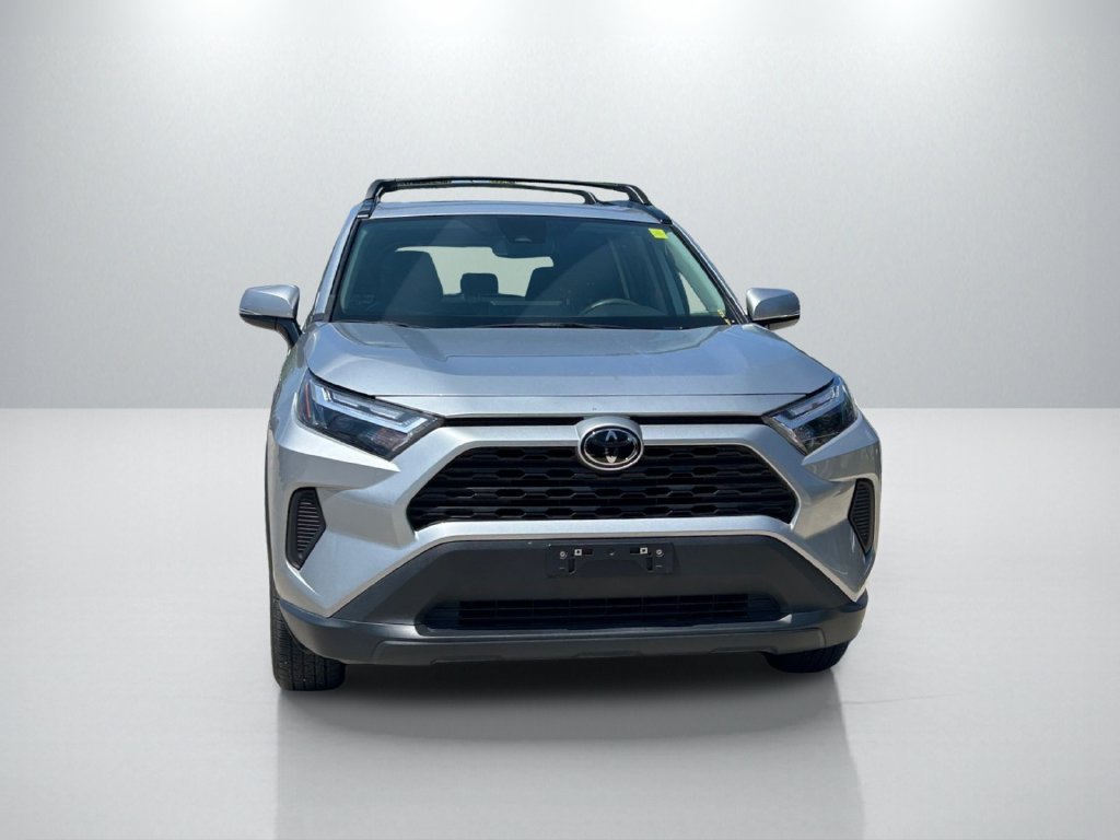 Used 2024 Toyota RAV4 XLE w/ Convenience Package FWD image 2
