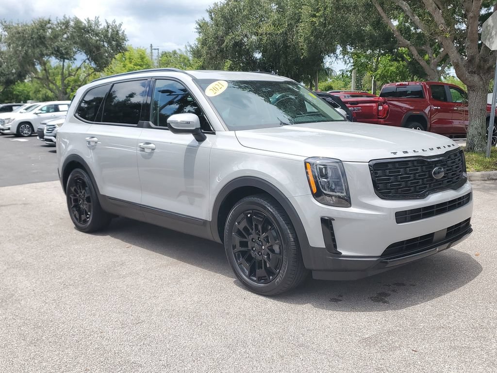 Used 2021 Kia Telluride EX w/ EX Premium Package AWD/4WD image 7