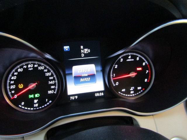 Used 2015 Mercedes-Benz C 300 Sedan image 11