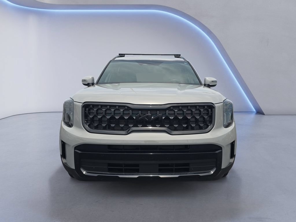 Used 2025 Kia Telluride AWD image 9