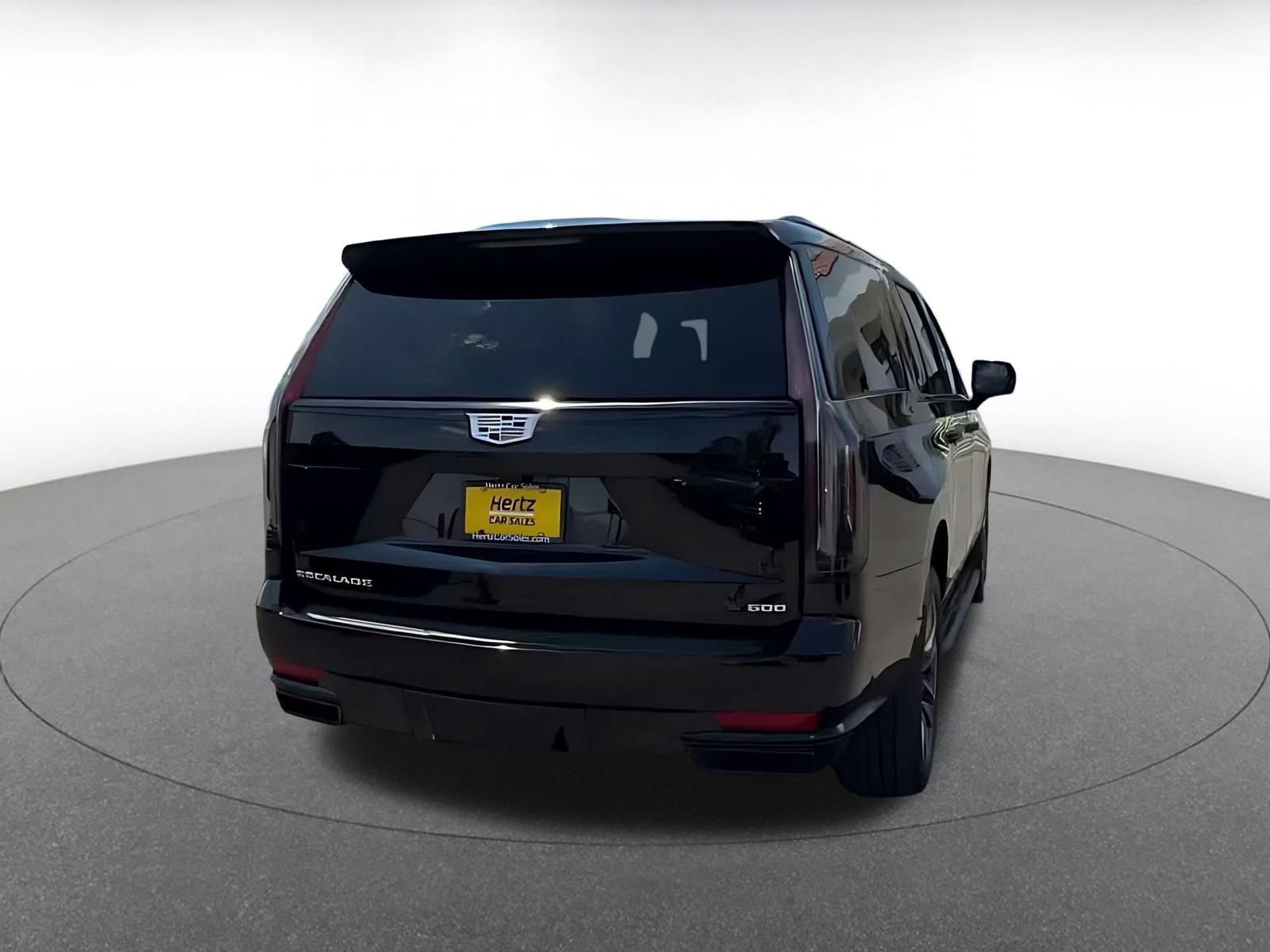 Used 2023 Cadillac Escalade ESV Sport AWD/4WD image 13
