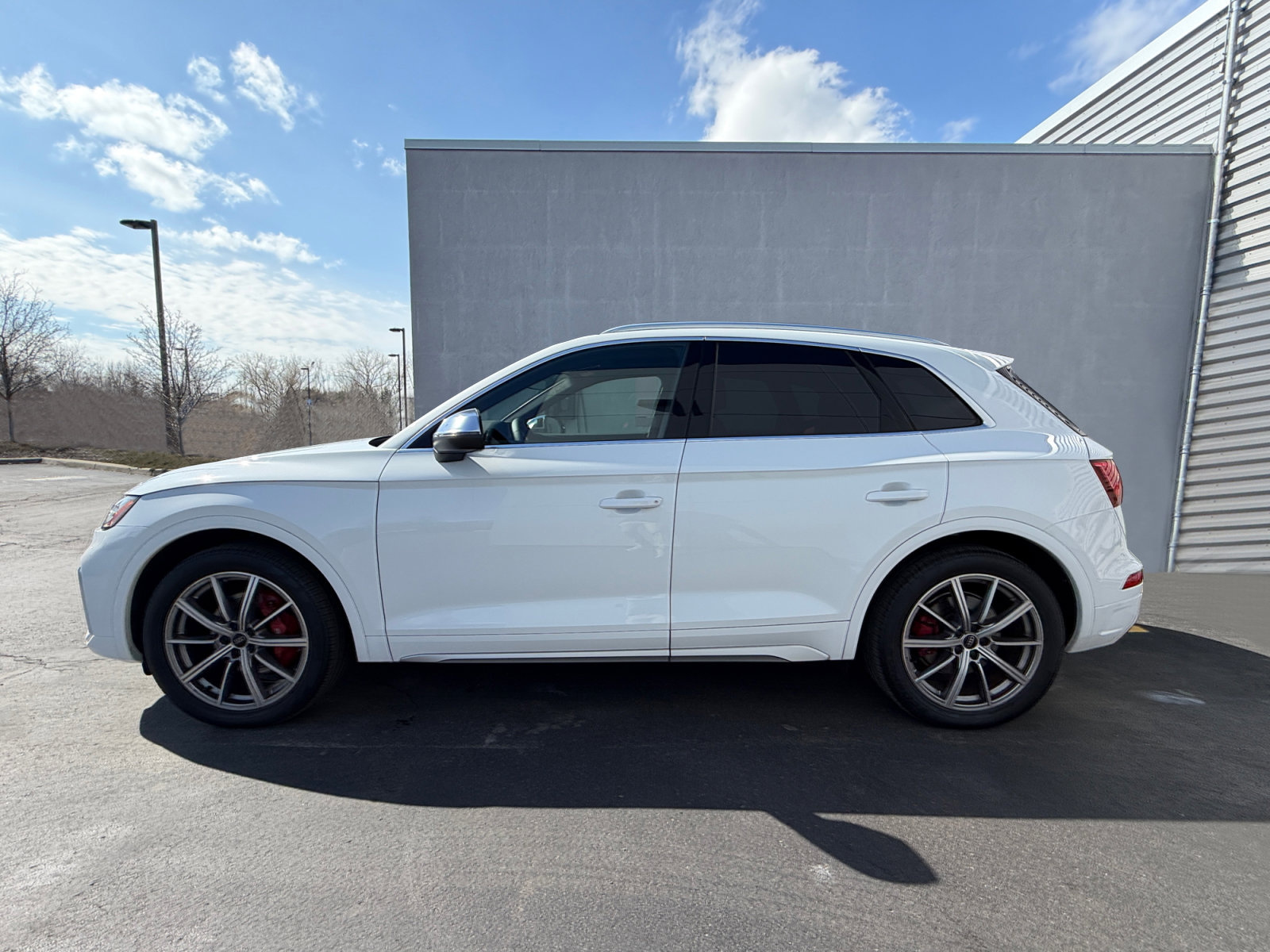 New 2025 Audi SQ5 Premium Plus AWD/4WD image 2