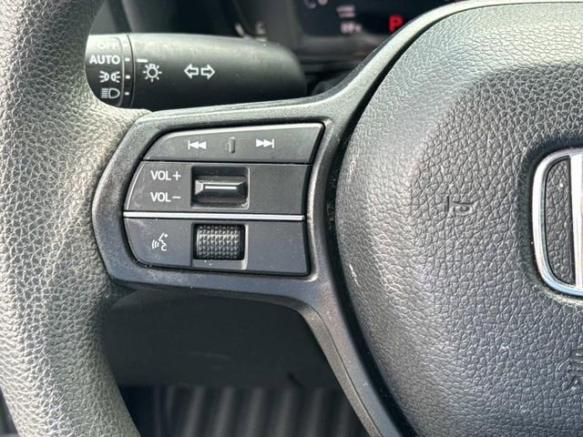 Used 2023 Honda Accord EX image 29