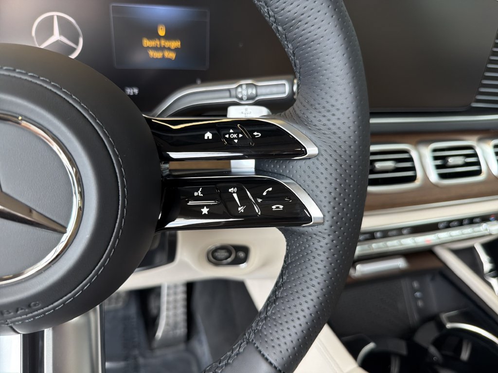 New 2026 Mercedes-Benz GLS 450 4MATIC image 24