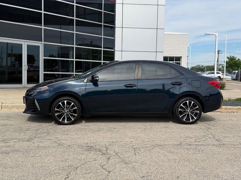 Used 2017 Toyota Corolla SE FWD image 6