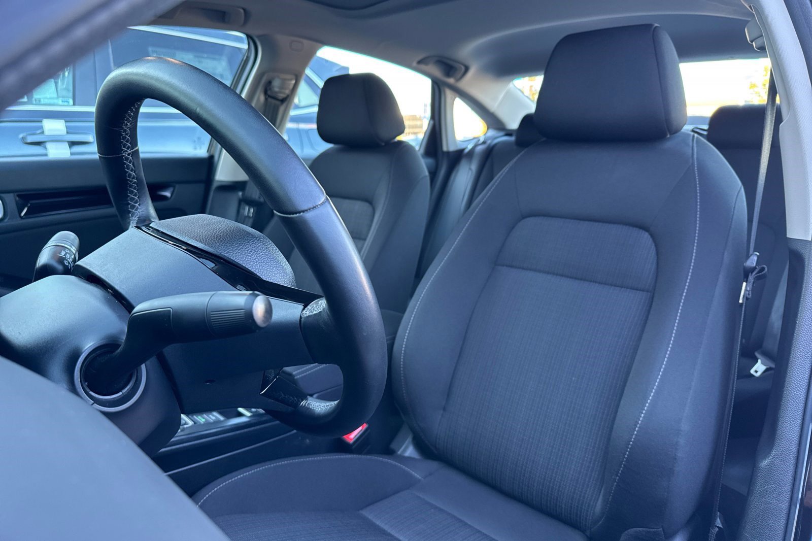 Used 2024 Honda Civic EX image 25