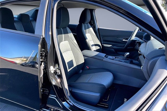 New 2026 Nissan Sentra SV image 9