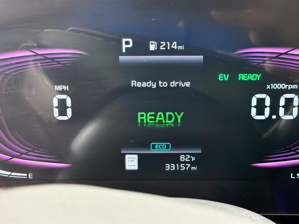 Used 2024 Kia Niro EX FWD image 13