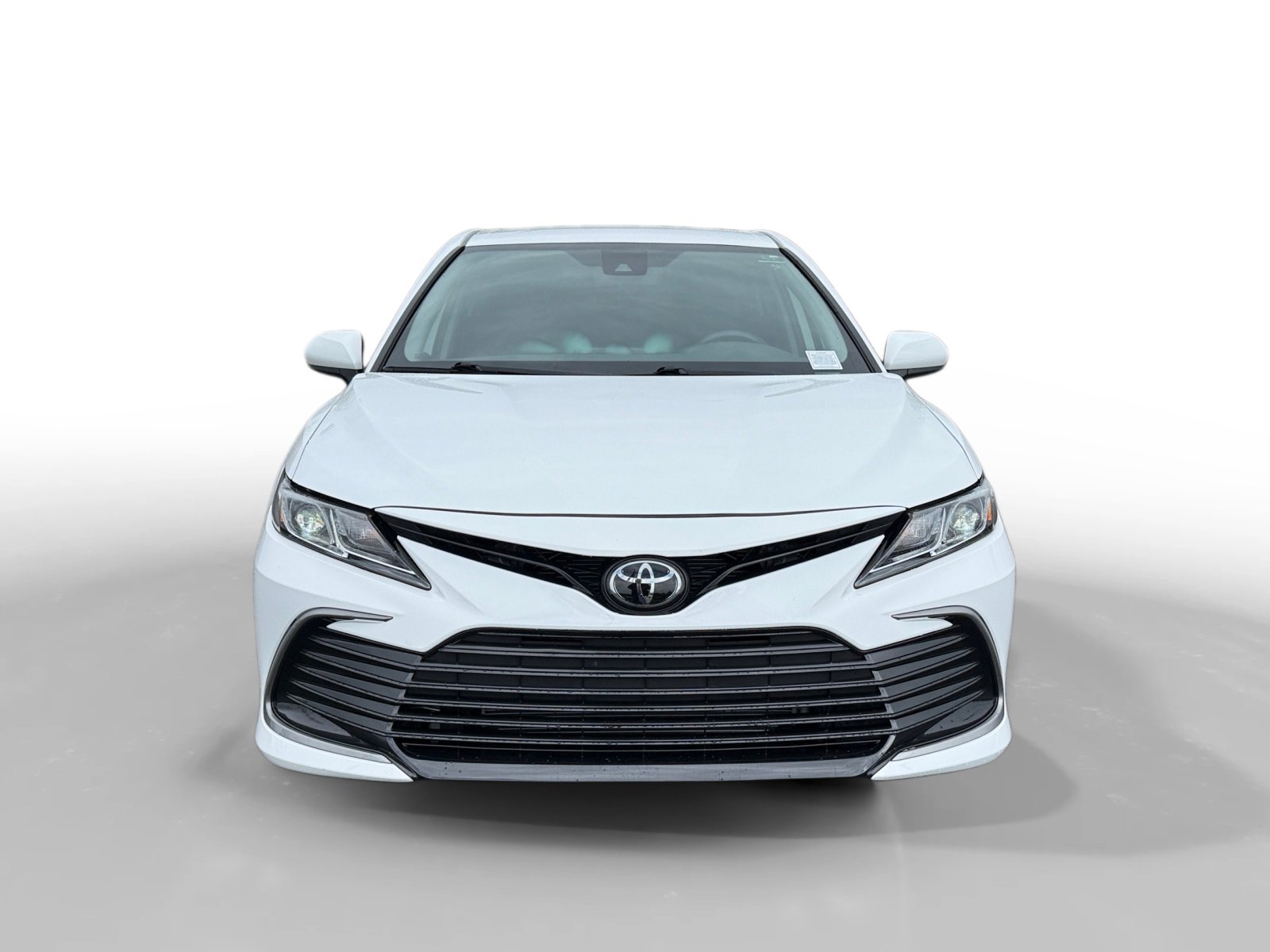 Used 2023 Toyota Camry LE image 8