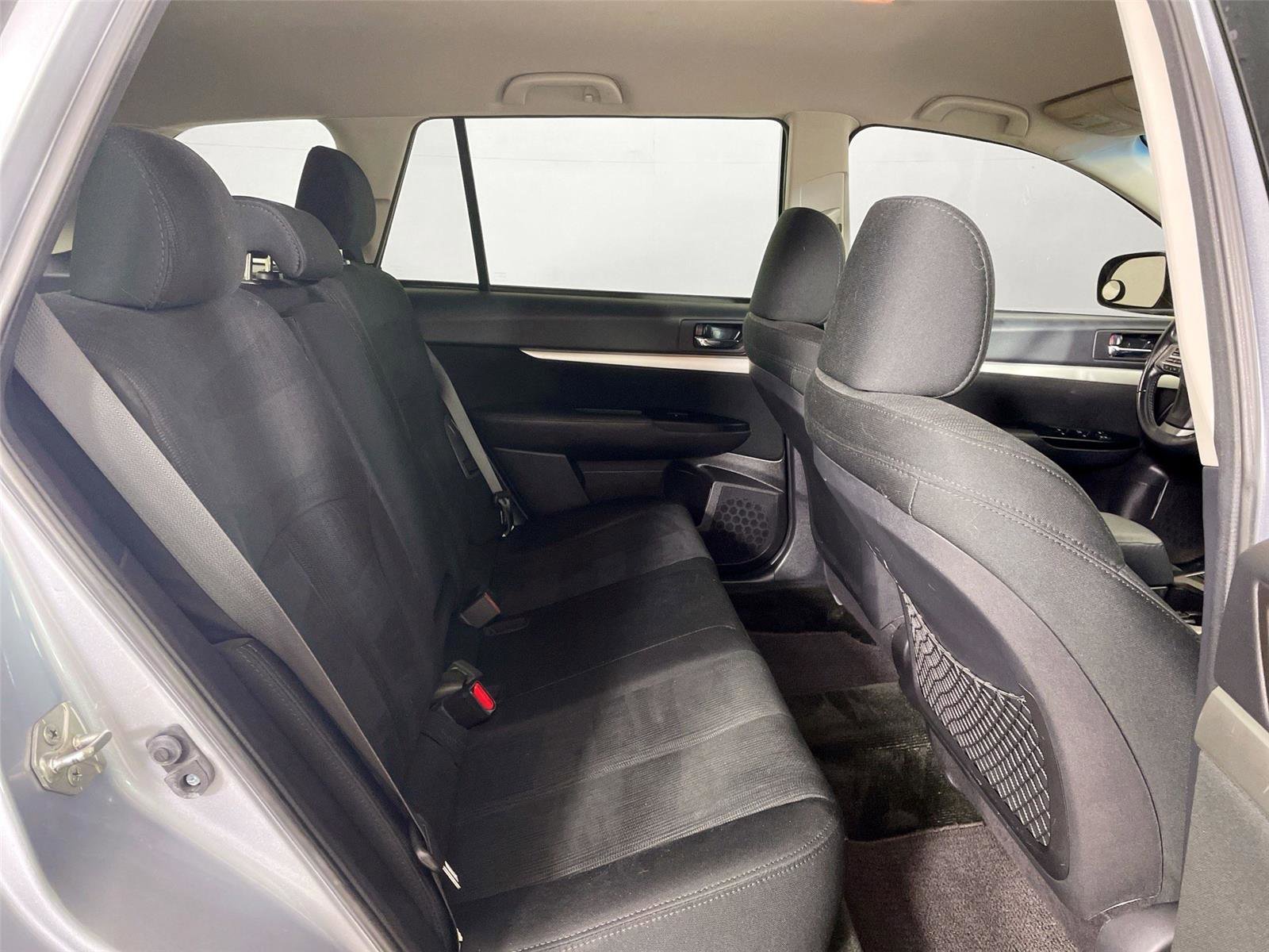 Used 2013 Subaru Outback 2.5i Premium w/ All-Weather Pkg image 24