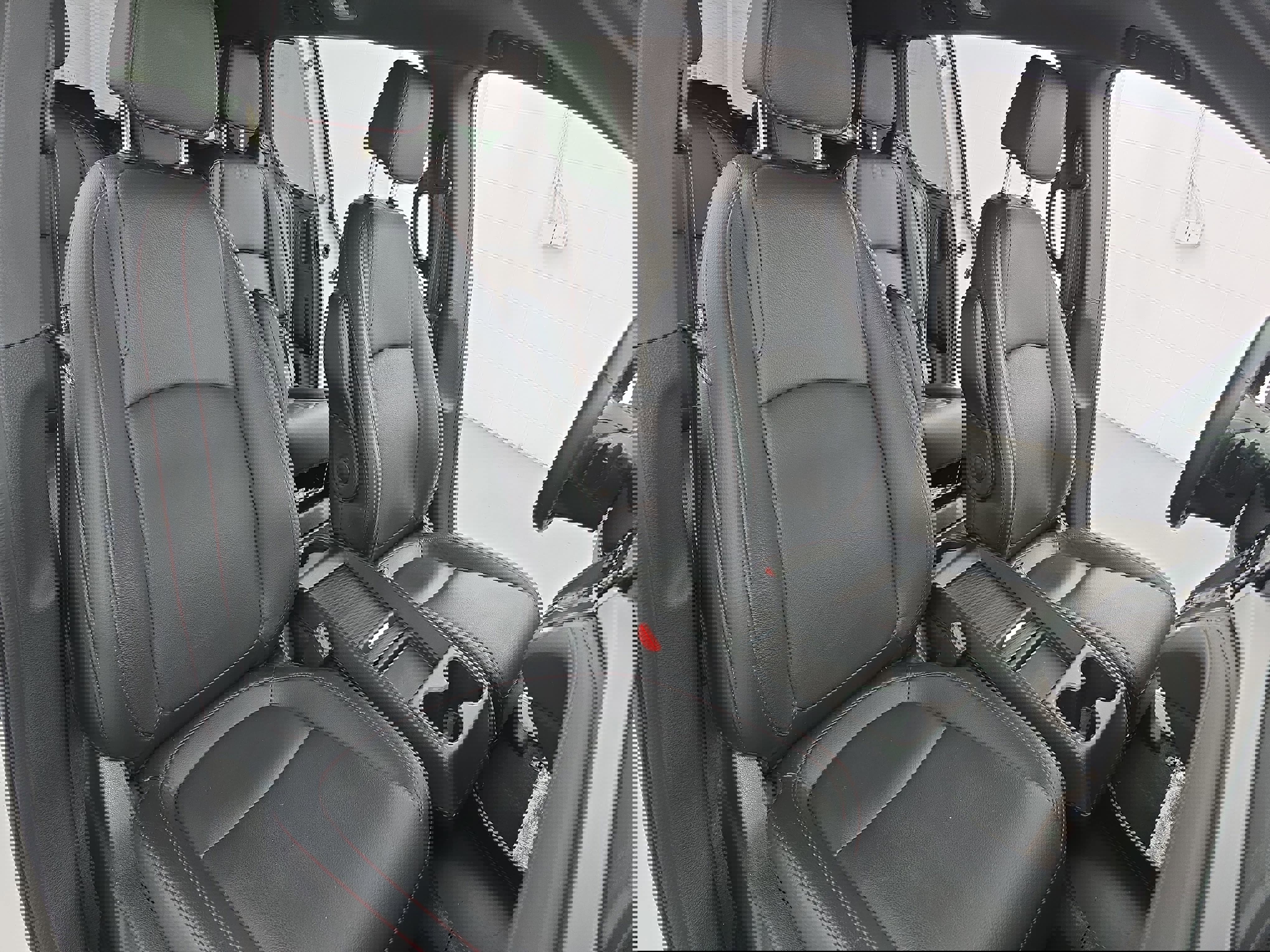 Used 2023 Honda Odyssey Sport image 10