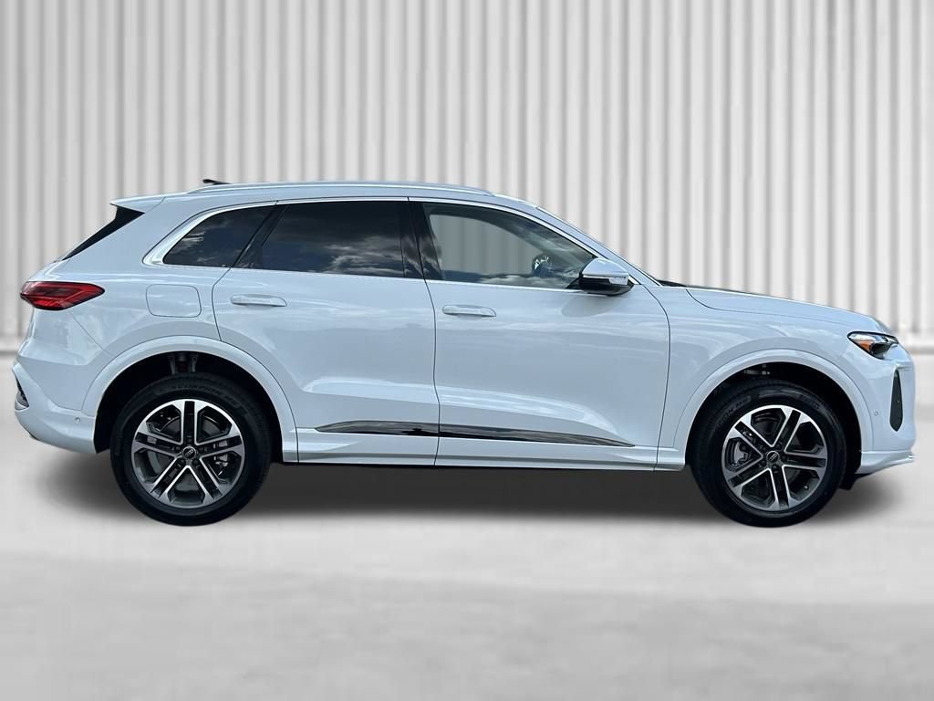 New 2026 Audi Q5 Premium Plus AWD/4WD image 6
