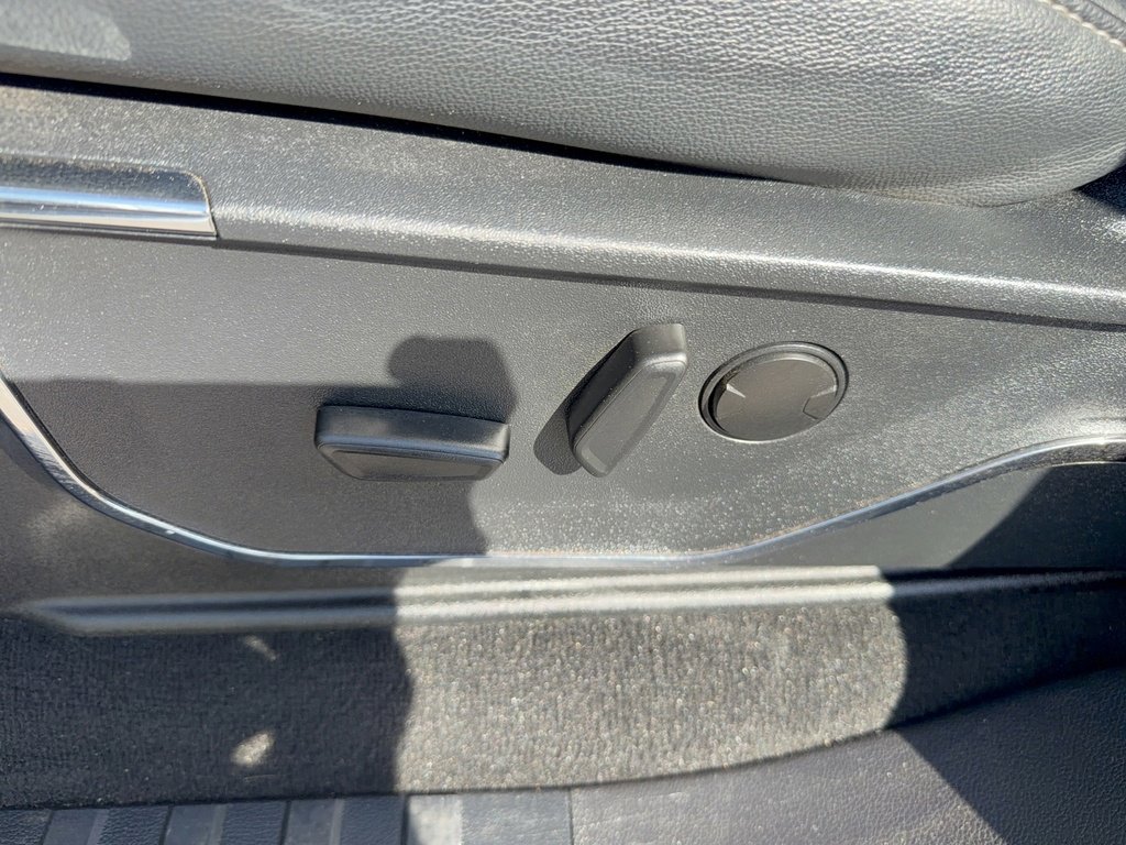 Certified 2024 Ford F350 Lariat w/ Lariat Ultimate Package image 37