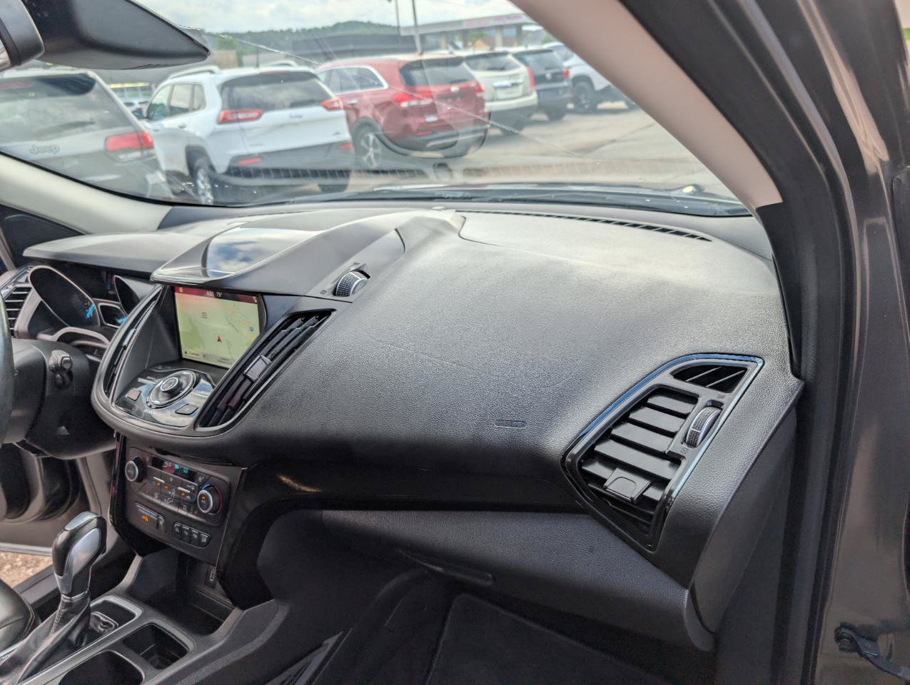 Used 2019 Ford Escape Titanium AWD/4WD image 54