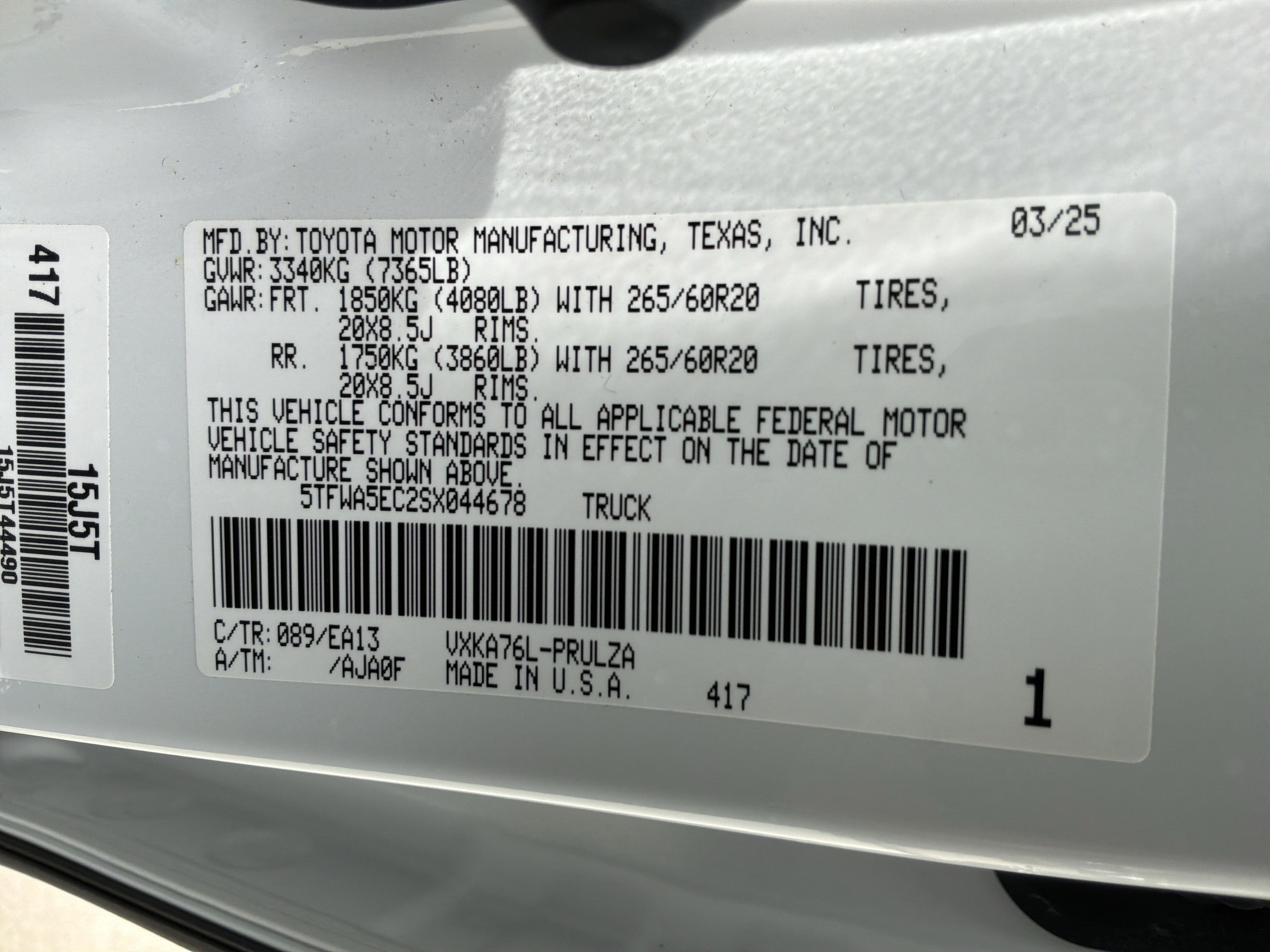 Used 2025 Toyota Tundra Limited w/ TRD Off-Road Package AWD/4WD image 34