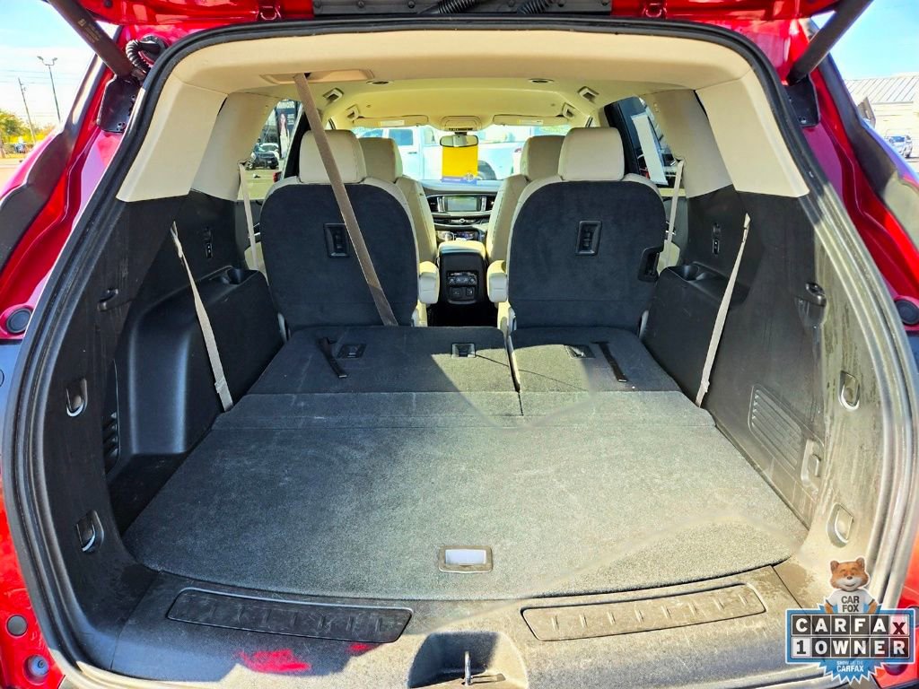 Used 2019 Buick Enclave Essence image 19