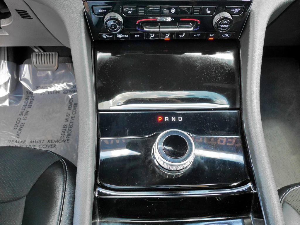 Used 2023 Jeep Grand Cherokee Altitude AWD/4WD image 28