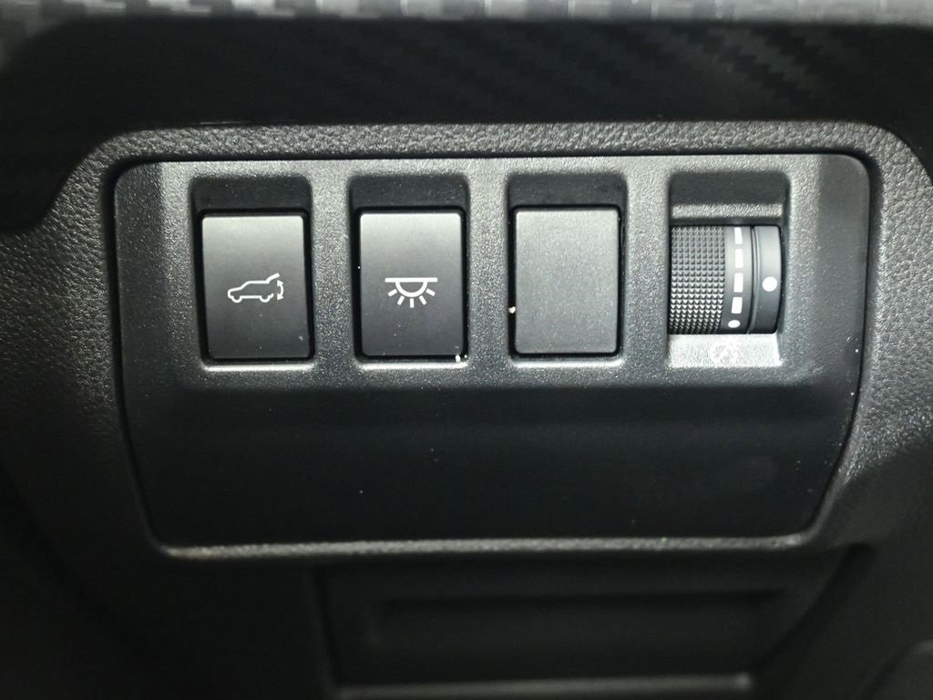 Used 2024 Subaru Ascent Premium w/ Convenience Package image 26