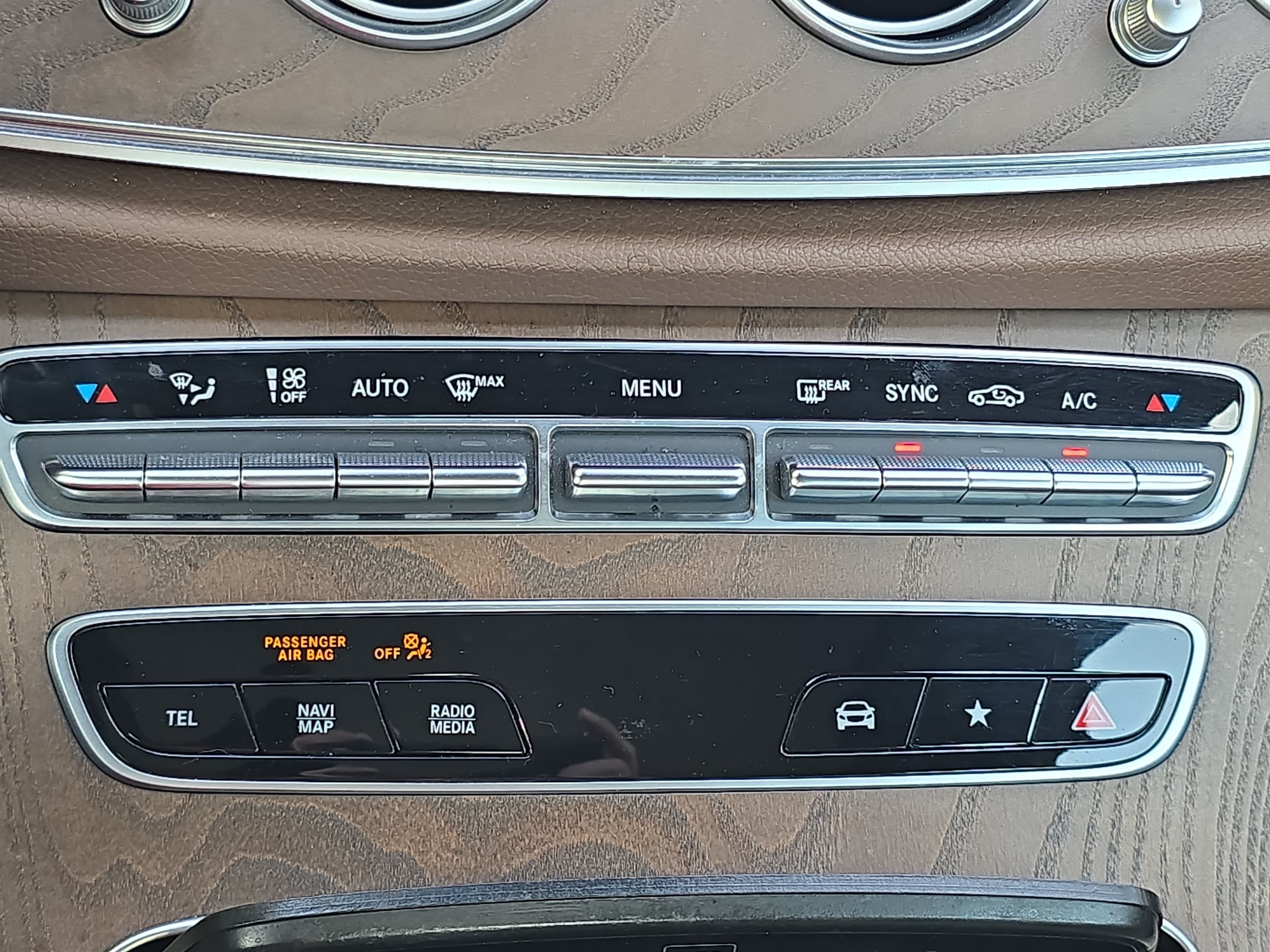 Used 2022 Mercedes-Benz E 350 Sedan image 24