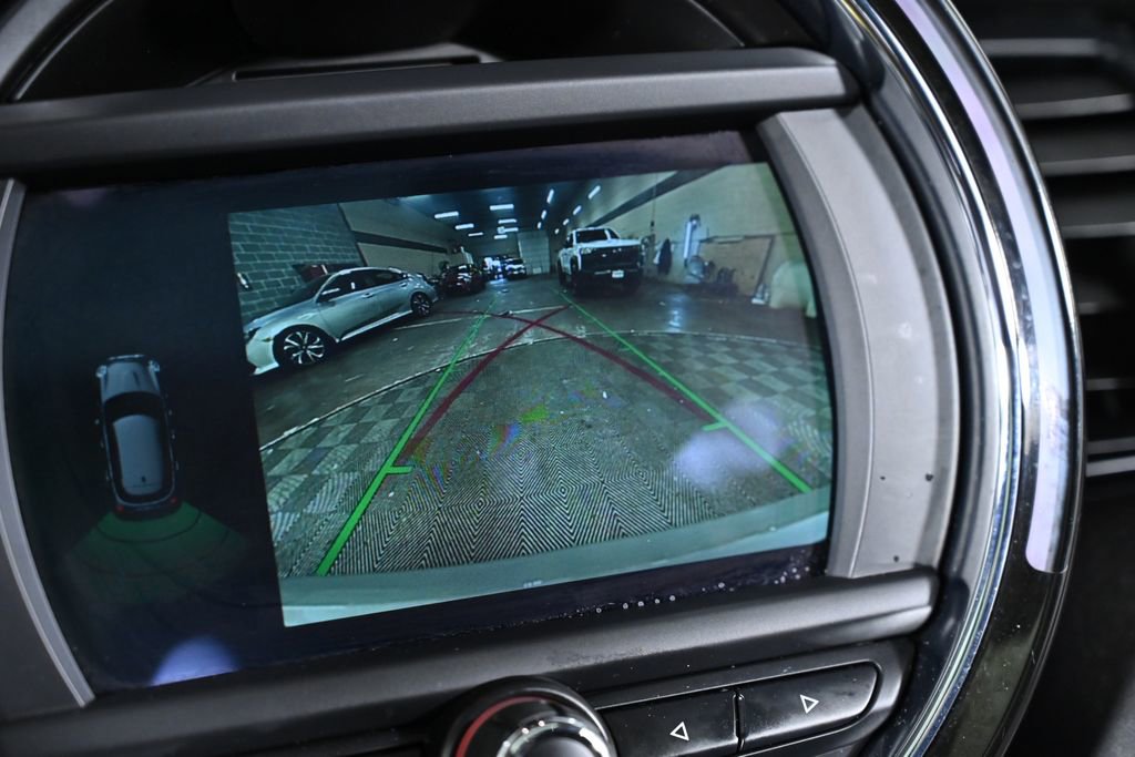 Used 2021 MINI Cooper S w/ 6.5" Touchscreen Package image 18