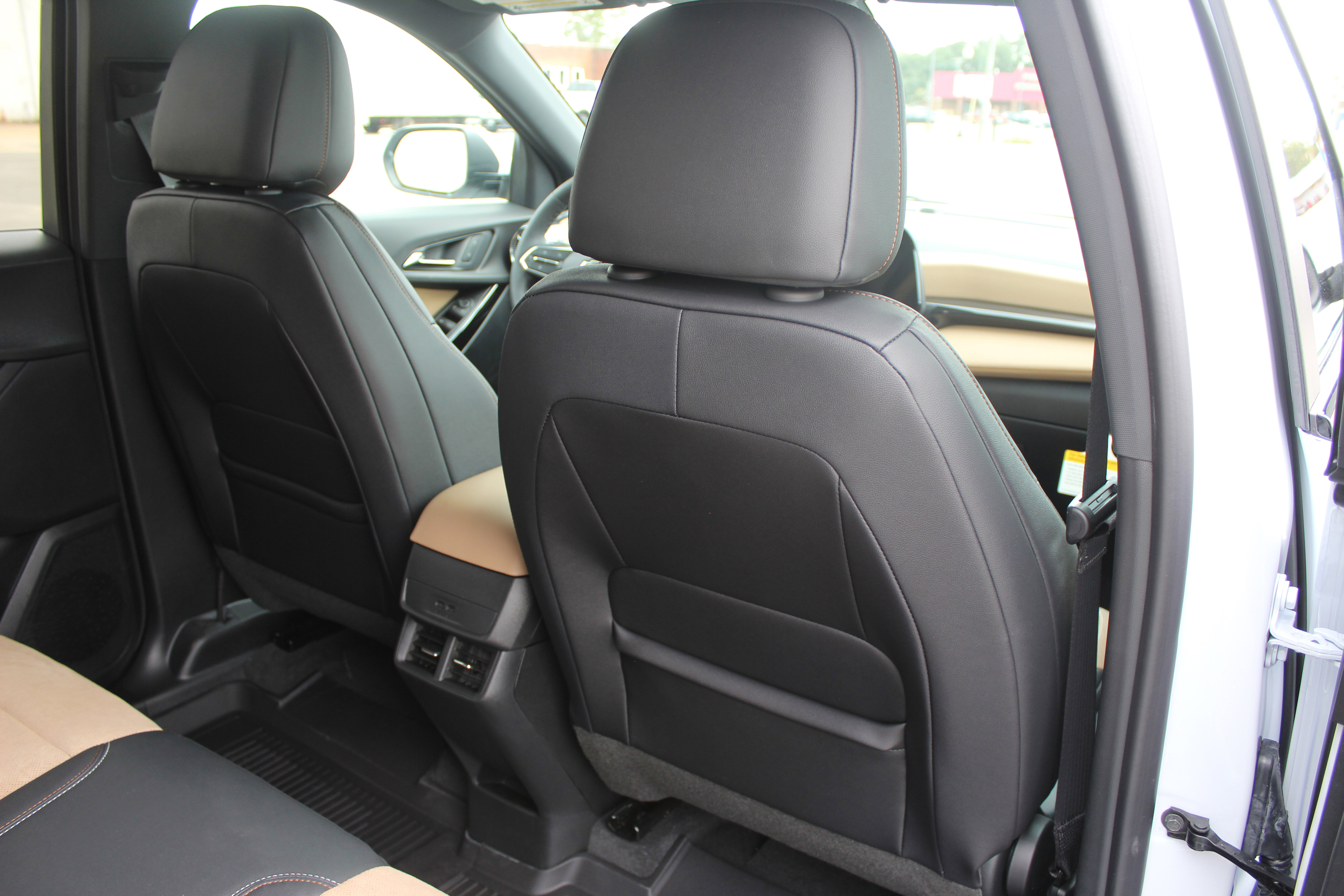New 2026 Chevrolet Equinox ACTIV w/ LPO, Floor Liner Package image 45