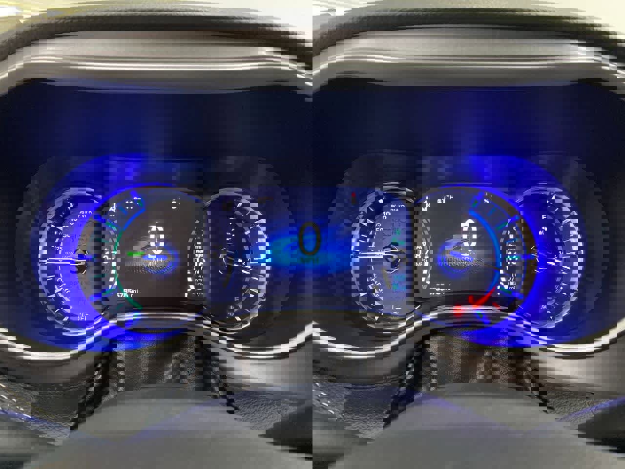 Used 2023 Chrysler Pacifica Touring-L image 28