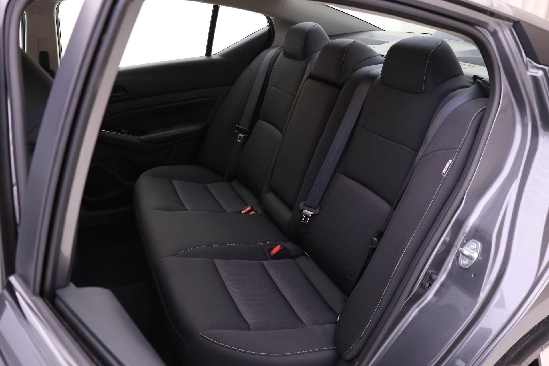 Used 2023 Nissan Altima 2.5 SV w/ SV Premium Package image 9