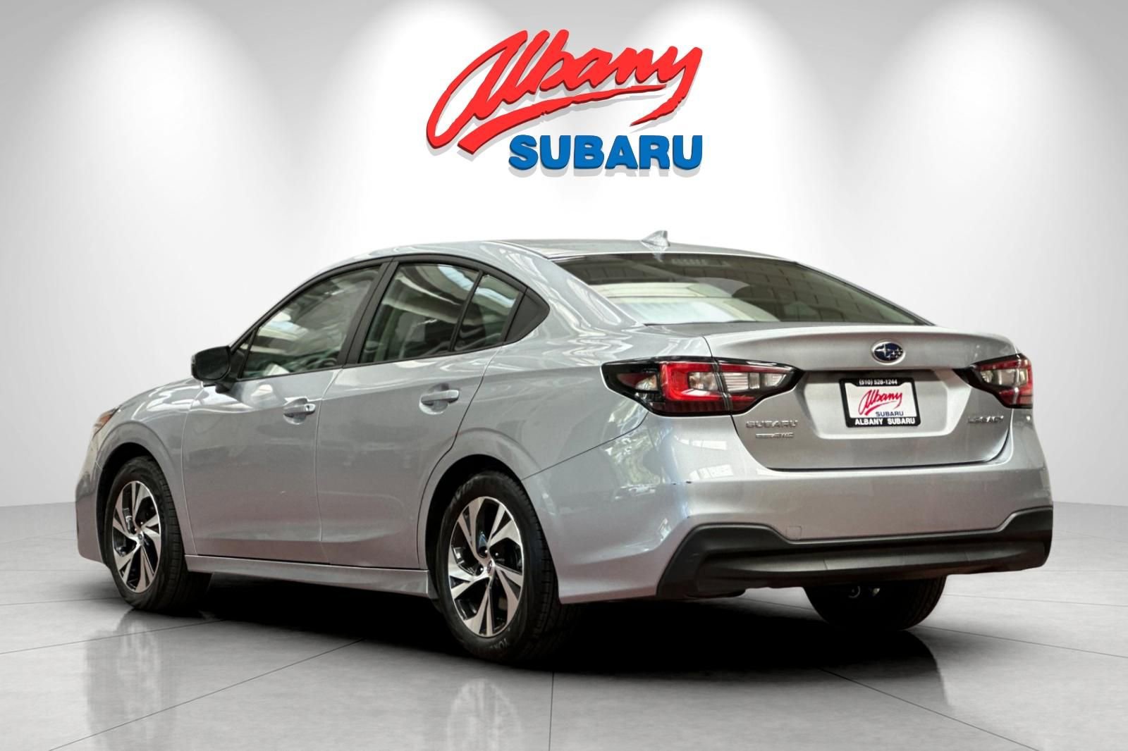 Used 2025 Subaru Legacy Premium AWD/4WD image 7