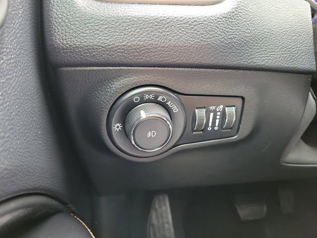 Used 2019 Jeep Compass Latitude image 23