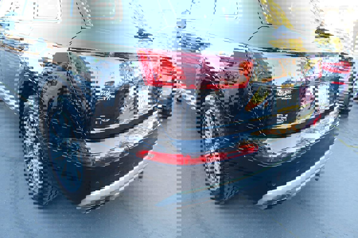 Used 2017 Audi Q7 3.0T Premium Plus image 16