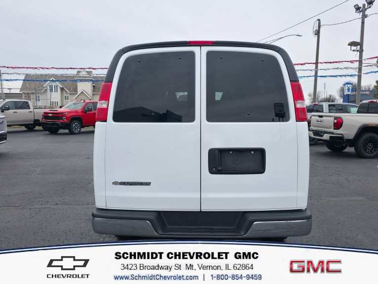 Used 2025 Chevrolet Express 3500 LT w/ LT Preferred Equipment Group image 6