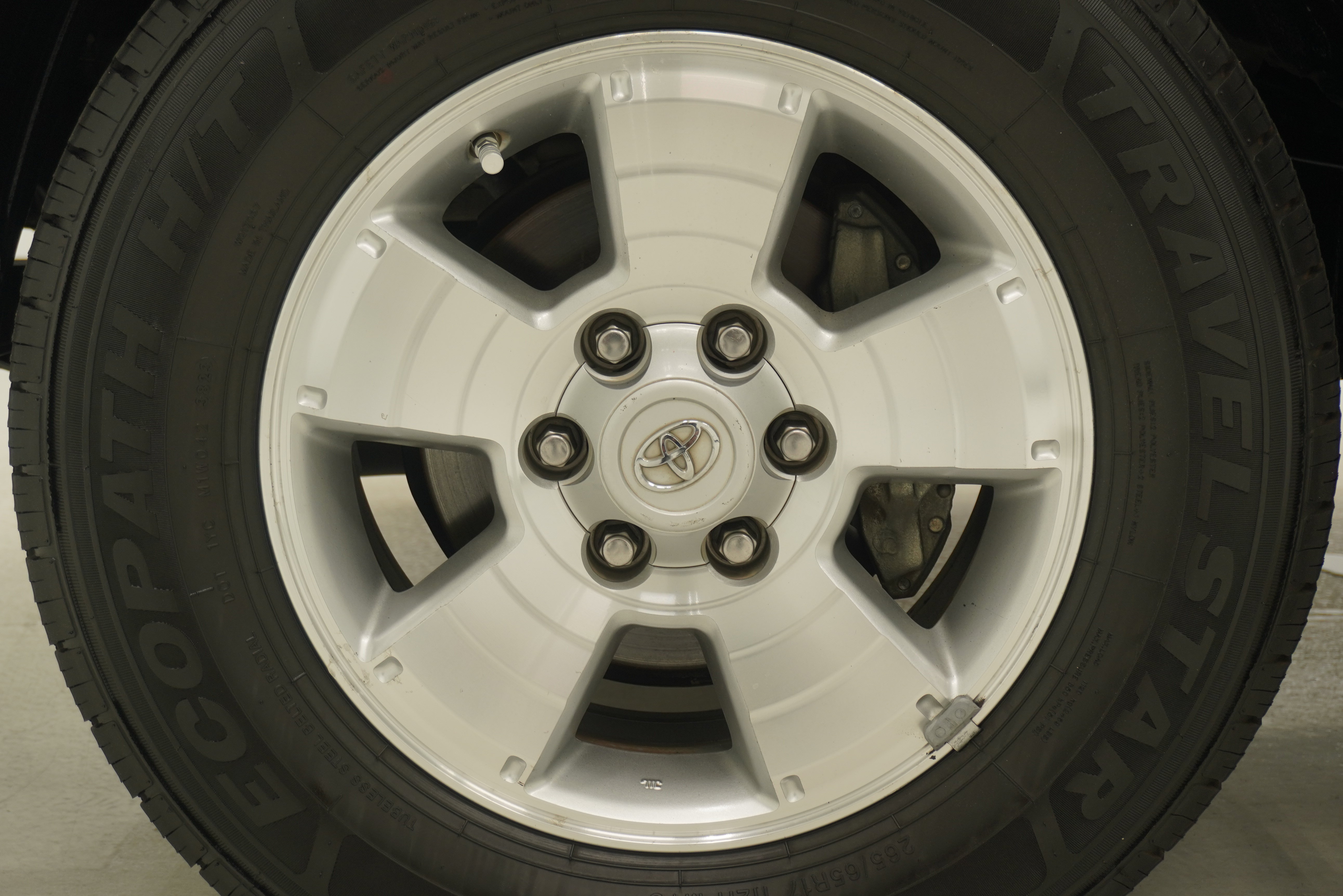 Used 2009 Toyota Tacoma PreRunner w/ TRD Sport Pkg RWD image 17